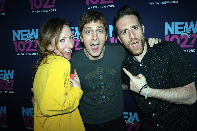 Rob Thomas Meets Fans at NEW 'Up Close & Personal'