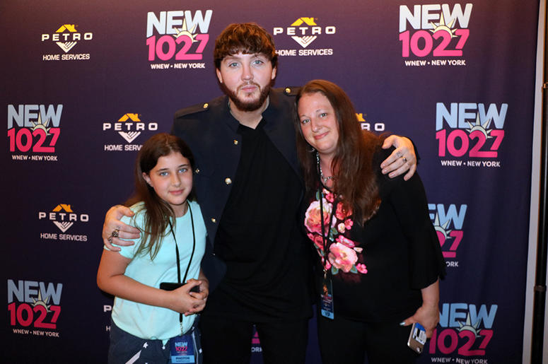 James Arthur Meets Fans at NEW 102.7's 'Up Close & Personal'