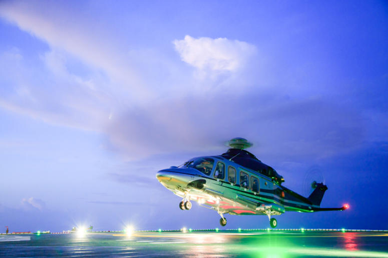 helicopter helicopter