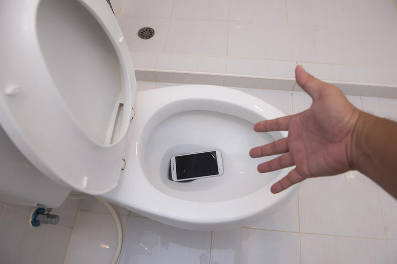 toilet phone toilet phone