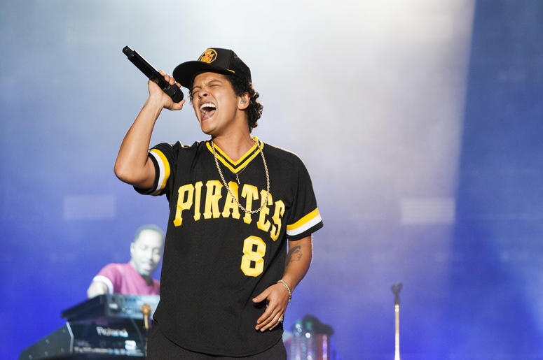 BRUNO MARS BRUNO MARS