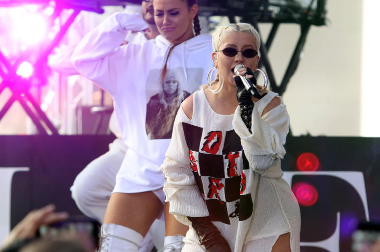 CHRISTINA AGUILERA CHRISTINA AGUILERA