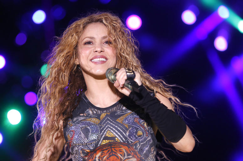 SHAKIRA SHAKIRA