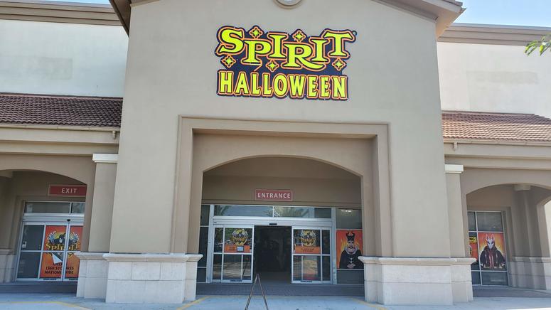 Spirit Halloween Stores