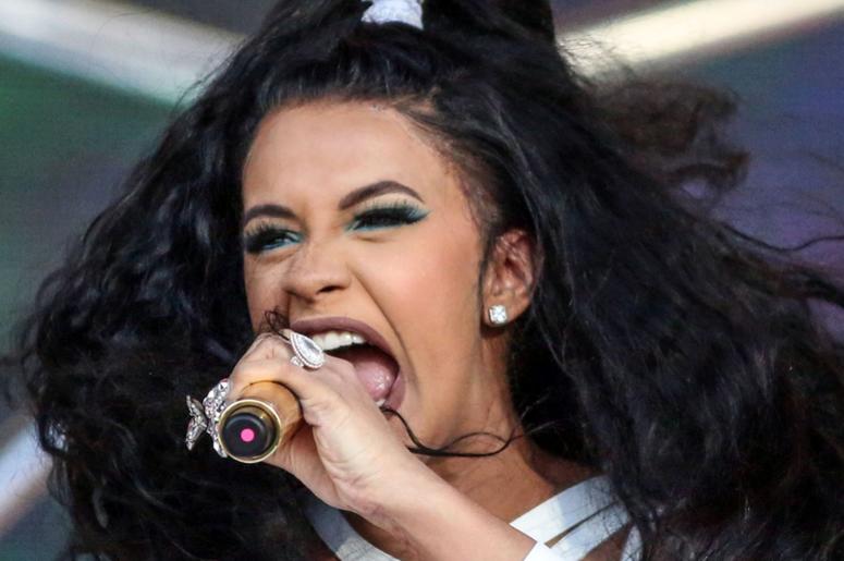 Cardi B with the mic Cardi B with the mic