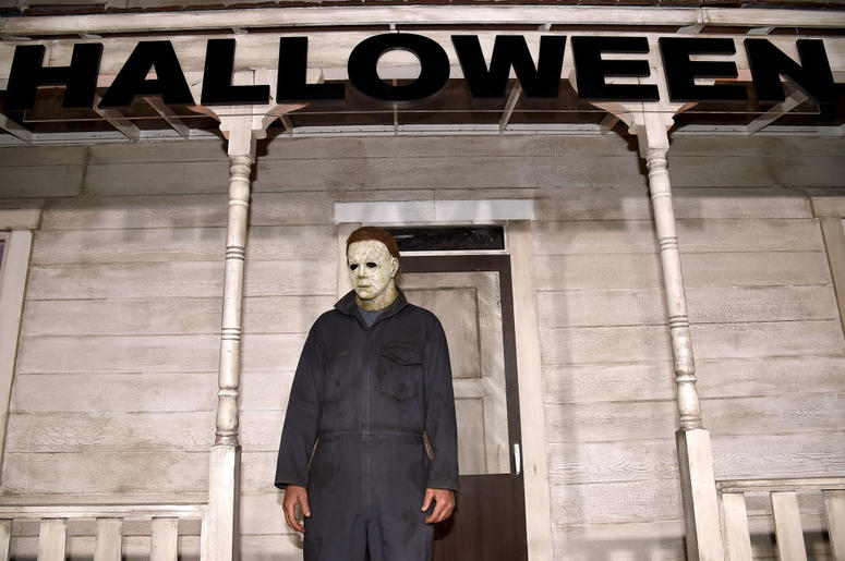HOLLYWOOD, CALIFORNIA - OCTOBER 17: An actor dressed as the character of Michael Myers attends the Universal Pictures' "Halloween" premiere at TCL Chinese Theatre on October 17, 2018 in Hollywood, California. (Photo by Kevin Winter/Getty Images) HOLLYWOOD, CALIFORNIA - OCTOBER 17: An actor dressed as the character of Michael Myers attends the Universal Pictures' "Halloween" premiere at TCL Chinese Theatre on October 17, 2018 in Hollywood, California. (Photo by Kevin Winter/Getty Images)