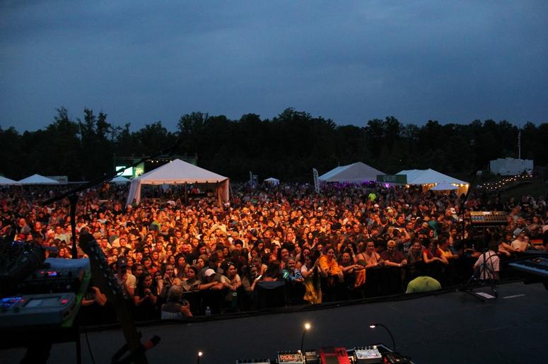 the crowd for Foster the People at LaureLive 2018 the crowd for Foster the People at LaureLive 2018