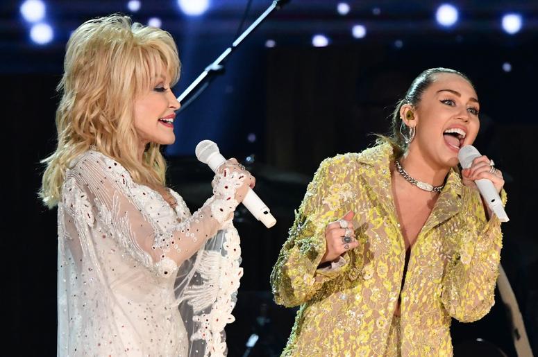 February 10, 2019; Los Angeles, CA, USA; Dolly Parton (L) and Miley Cyrus perform \"Jolene\" as part of a tribute to Dolly Parton during the 61st Annual GRAMMY Awards on Feb. 10, 2019 at STAPLES Center in Los Angeles, Calif. Mandatory Credit: Robert Hanas February 10, 2019; Los Angeles, CA, USA; Dolly Parton (L) and Miley Cyrus perform \"Jolene\" as part of a tribute to Dolly Parton during the 61st Annual GRAMMY Awards on Feb. 10, 2019 at STAPLES Center in Los Angeles, Calif. Mandatory Credit: Robert Hanas
