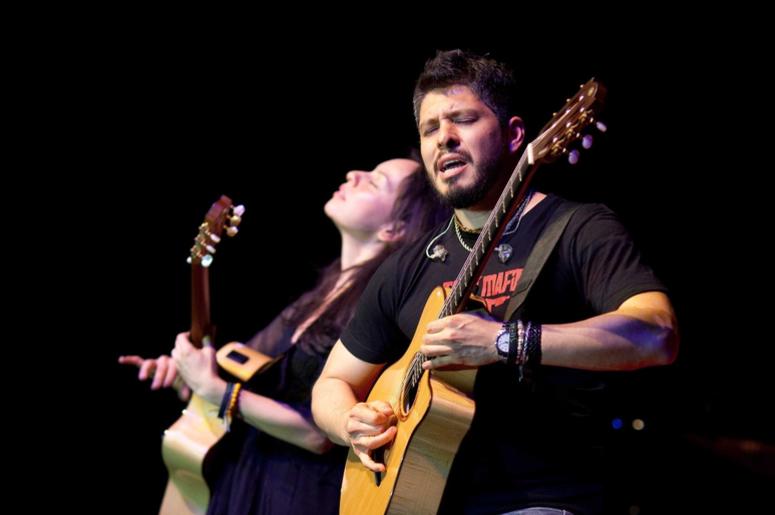 Rodrigo y Gabriela perform during the State Dinner reception for President Felipe Calderùn of Mexico and his wife, Mrs. Margarita Zavala, in a tent on the South Lawn of the White House, May 19, 2010. Rodrigo y Gabriela perform during the State Dinner reception for President Felipe Calderùn of Mexico and his wife, Mrs. Margarita Zavala, in a tent on the South Lawn of the White House, May 19, 2010.