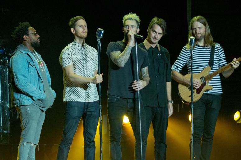 PJ Morton, Jesse Carmichael, Adam Levine, Mickey Madden and James Valentine of Maroon 5 during the BottleRock Napa Valley Music Festival on May 26, 2017, in Napa, California (Photo by Daniel DeSlover/imageSPACE) *** Please Use Credit from Credit Field *** PJ Morton, Jesse Carmichael, Adam Levine, Mickey Madden and James Valentine of Maroon 5 during the BottleRock Napa Valley Music Festival on May 26, 2017, in Napa, California (Photo by Daniel DeSlover/imageSPACE) *** Please Use Credit from Credit Field ***