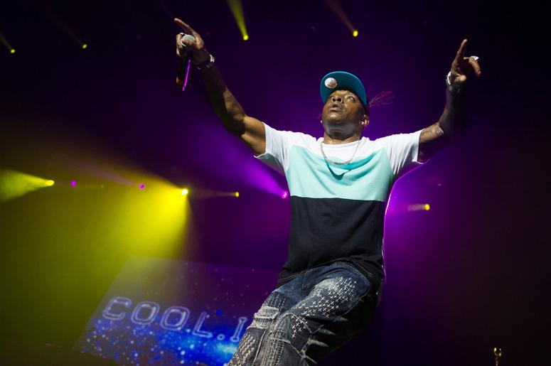 10/7/2017 - Coolio live on stage during I Love The 90’s show at Arena Birmingham in Birmingham, UK. Picture date: Saturday 07 October, 2017. Photo credit: Katja Ogrin/ EMPICS Entertainment. (Photo by PA Images/Sipa USA) *** US Rights Only *** 10/7/2017 - Coolio live on stage during I Love The 90’s show at Arena Birmingham in Birmingham, UK. Picture date: Saturday 07 October, 2017. Photo credit: Katja Ogrin/ EMPICS Entertainment. (Photo by PA Images/Sipa USA) *** US Rights Only ***