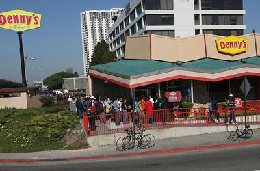 Denny's dennys restaurant