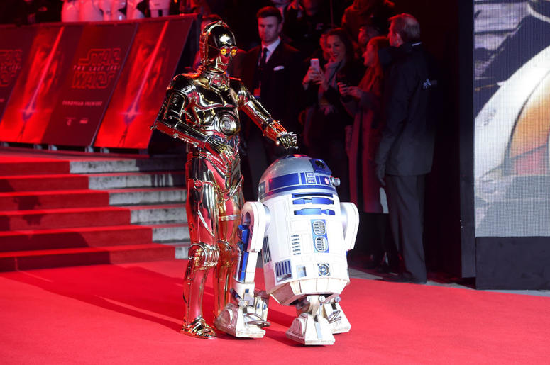 R2D2 and C3PO star wars droids
