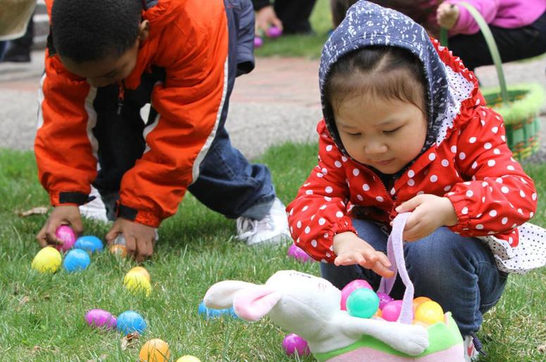 Easter Egg Hunt at Farmington Miniature Golf