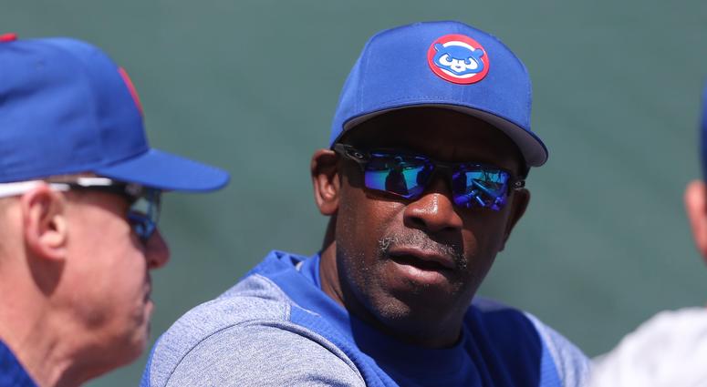 Cubs hitting coach Chili Davis Cubs hitting coach Chili Davis