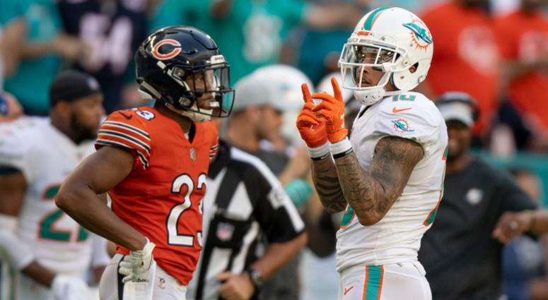 Dolphins receiver Kenny Stills (10) reacts after a reception in front of Bears cornerback Kyle Fuller. Dolphins receiver Kenny Stills (10) reacts after a reception in front of Bears cornerback Kyle Fuller.