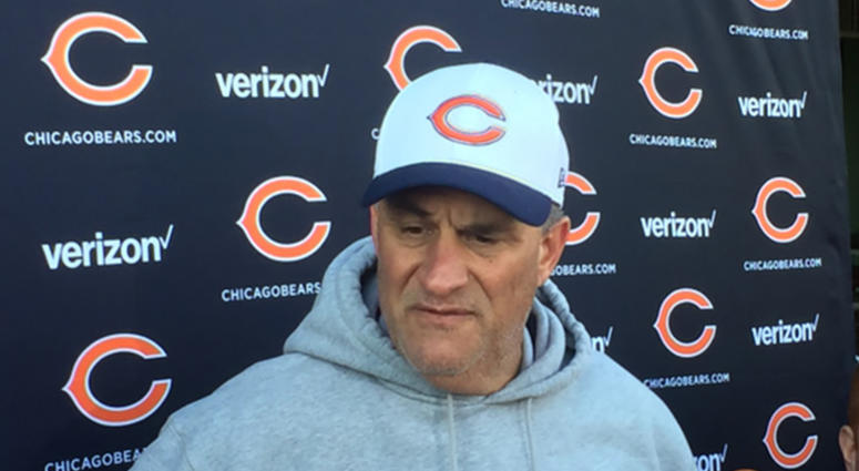 Bears defensive coordinator Vic Fangio Bears defensive coordinator Vic Fangio