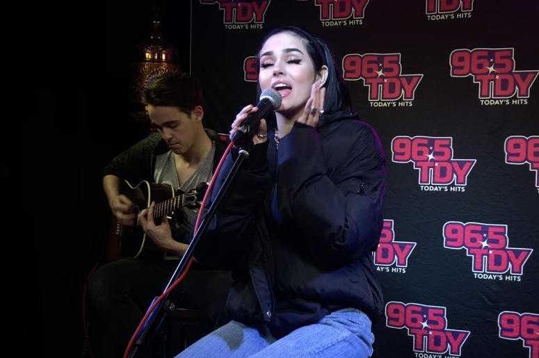 Maggie Lindemann Maggie Lindemann Performs "Pretty Girl" & Unreleased "Friends Go," Interviews with LA about Touring, Sabrina Carpenter, Khalid, Shoes and more LAOnAir, Exclusive, Interview, Performance, Pretty Girl, Human, Would I