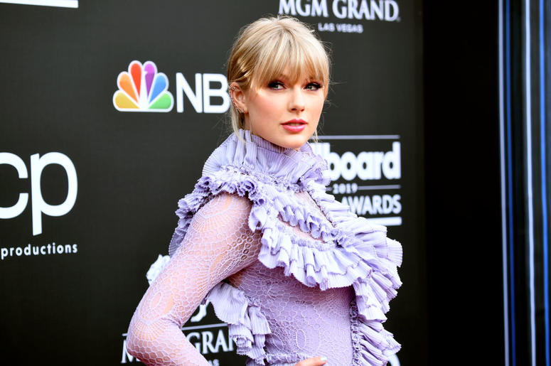 Taylor Swift Taylor Swift attends the 2019 Billboard Music Awards at MGM Grand Garden Arena on May 01, 2019 in Las Vegas, Nevada.