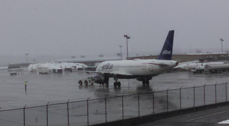 jet-blue-plane-tarmac-bradley-airport.jpg jet-blue-plane-tarmac-bradley-airport.jpg