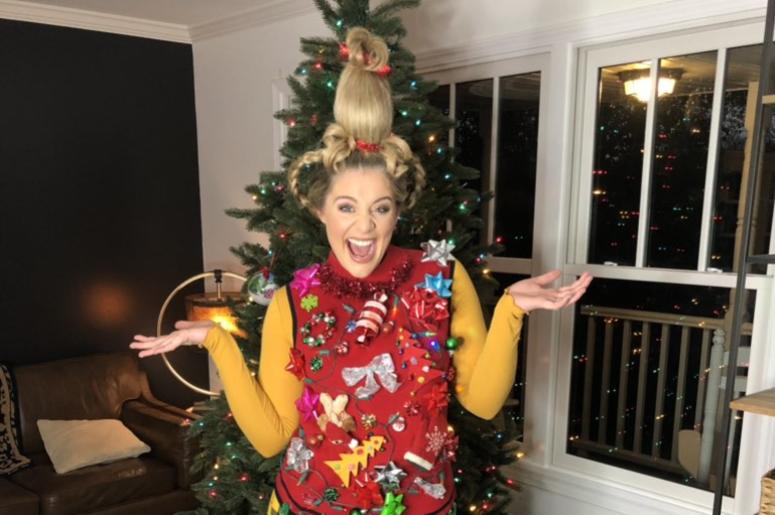 Lauren Alaina's Cindy Lou's inspired ugly sweater Lauren Alaina's Cindy Lou's inspired ugly sweater