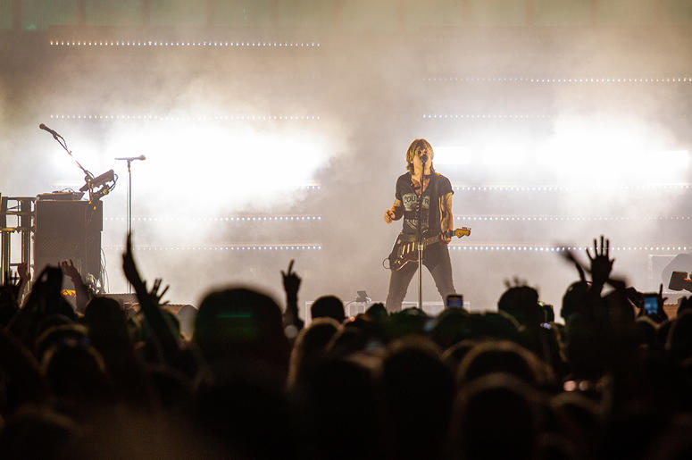 Keith Urban at LakeShake by Allison Cipra Photography Keith Urban at LakeShake by Allison Cipra Photography