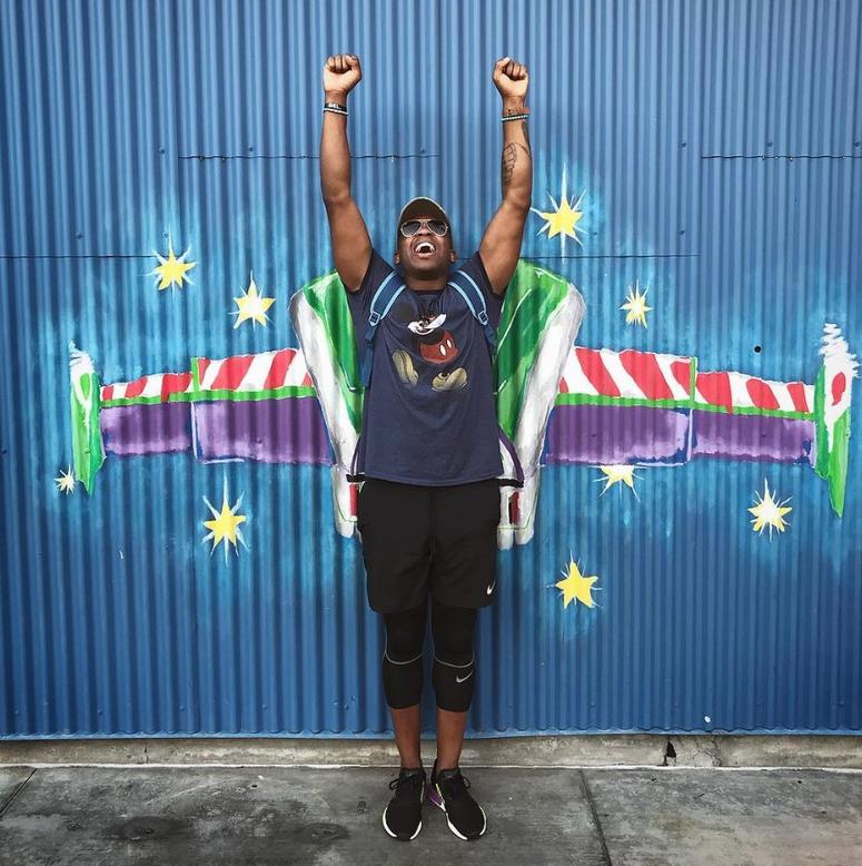 Jimmie Allen "To infinity and beyond" Jimmie Allen "To infinity and beyond"
