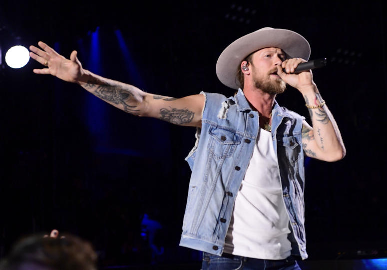 Brian Kelley of FGL renews vows Brian Kelley of FGL
