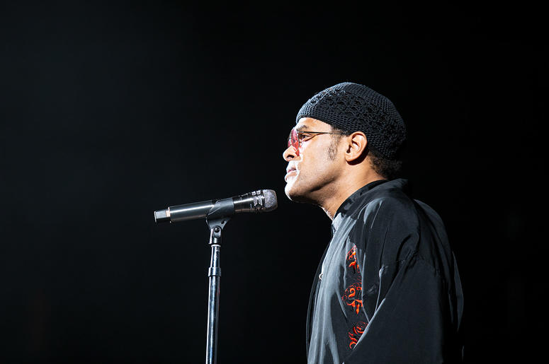 Maxwell performing at V-103 LIVE on Saturday, March 30, 2019, at State Farm Arena in Atlanta Maxwell performing at V-103 LIVE on Saturday, March 30, 2019, at State Farm Arena in Atlanta