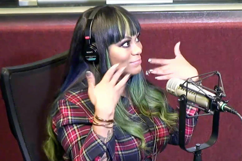 Nivea talks to Frank Ski at V-103's Atlanta studios, October 9, 2018 Nivea talks to Frank Ski at V-103's Atlanta studios, October 9, 2018