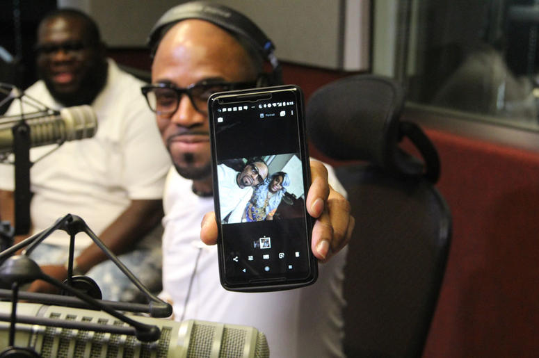 Teddy Riley on V-103's Frank and Wanda In The Morning Teddy Riley on V-103's Frank and Wanda In The Morning