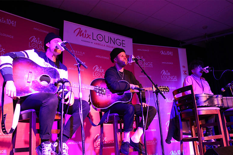 Lovelytheband Mix Lounge Lovelytheband Mix Lounge