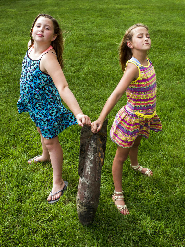 Girls discover World War I practice bomb in Michigan lake Girls discover World War I practice bomb in Michigan lake