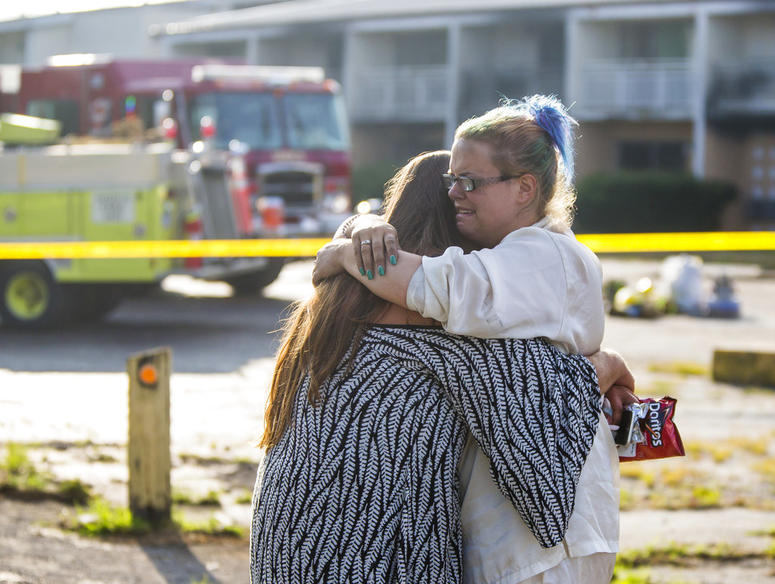 Cosmo Extended Stay Motel fire AP Cosmo Extended Stay Motel fire AP