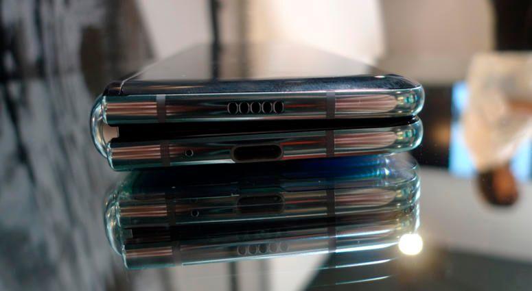 Samsung Galaxy Fold phone Samsung Galaxy Fold phone
