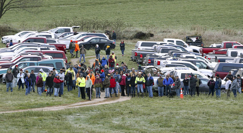 Volunteers search for Jayme Closs Volunteers search for Jayme Closs