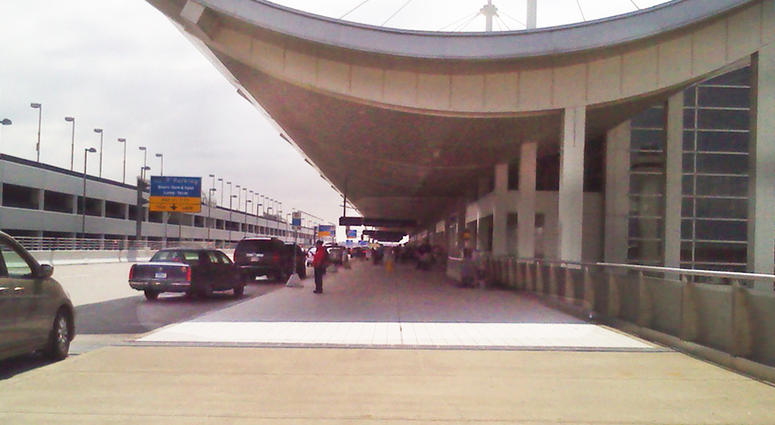 metro airport metro airport
