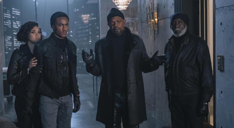 (L-R) ALEXANDRA SHIPP as Sasha, JESSIE T. USHER as John "JJ" Shaft, SAMUEL L. JACKSON as John Shaft and RICHARD ROUNDTREE as John Shaft, Sr. in New Line Cinema's action comedy "SHAFT," a Warner Bros. Pictures release.
