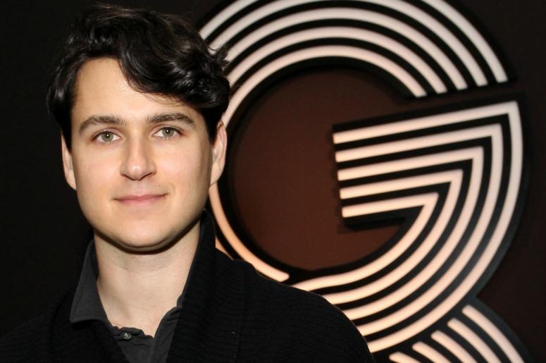 Ezra Koenig - Vampire Weekend Ezra Koenig - Vampire Weekend