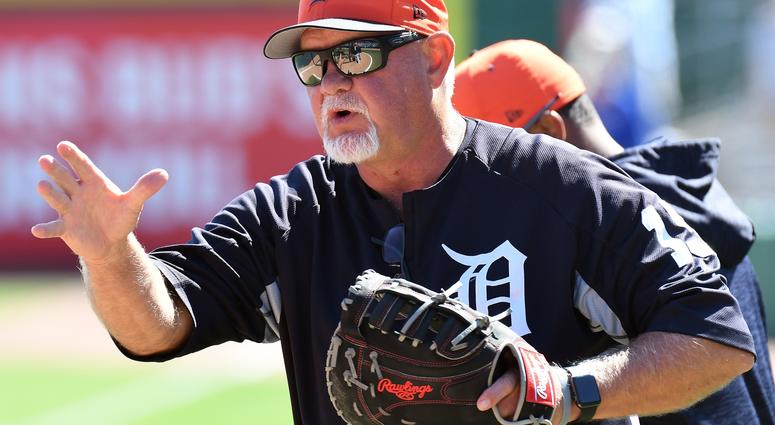 Mar 22, 2018; Clearwater, FL, USA; Detroit Tigers manager Ron Gardenhire (15) gives a tip to a player before a spring training game against the Philadelphia Phillies at Spectrum Field.