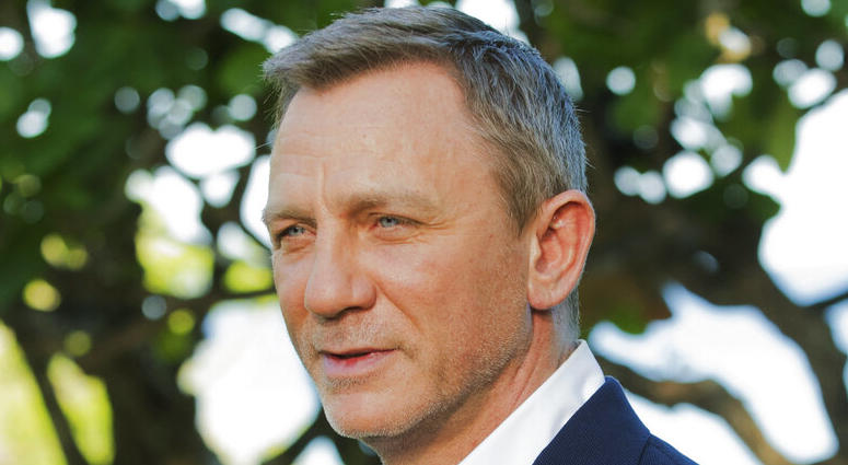 Daniel Craig, Bond