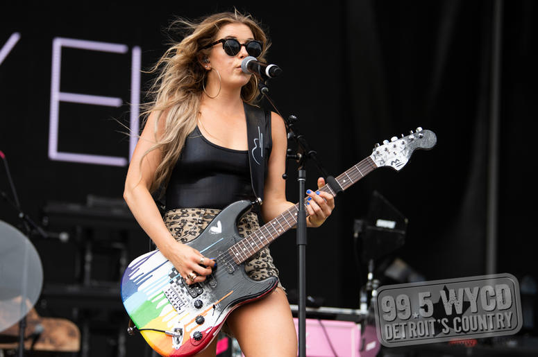 Lindsay Ell, Faster Horses Lindsay Ell, Faster Horses