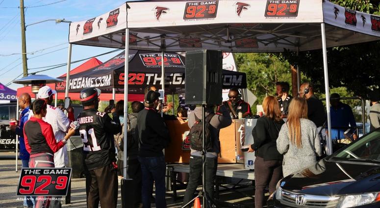 Wade Ford Tailgate - MNF Wade Ford Tailgate - MNF