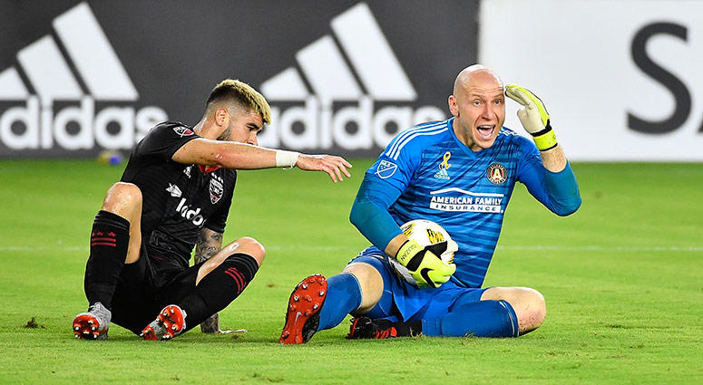 Atlanta United goalkeeper Brad Guzan Atlanta United goalkeeper Brad Guzan