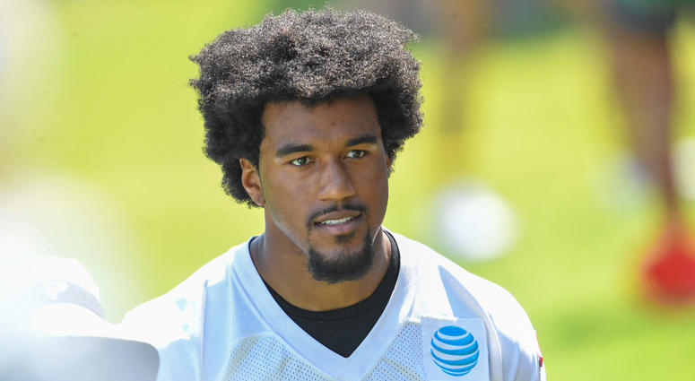 Atlanta Falcons defensive end Vic Beasley Atlanta Falcons defensive end Vic Beasley