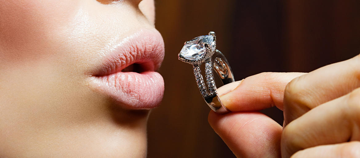 The Ish You Missed Woman Swallows Engagement Ring HOT 93.7